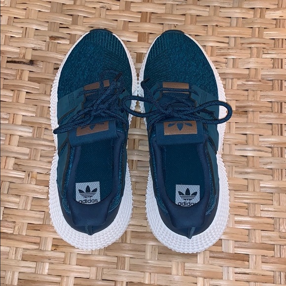 Adidas Turquoise Shoes - Picture 3 of 4